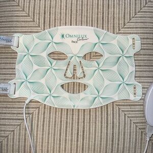 Omnilux Contour LED Mask